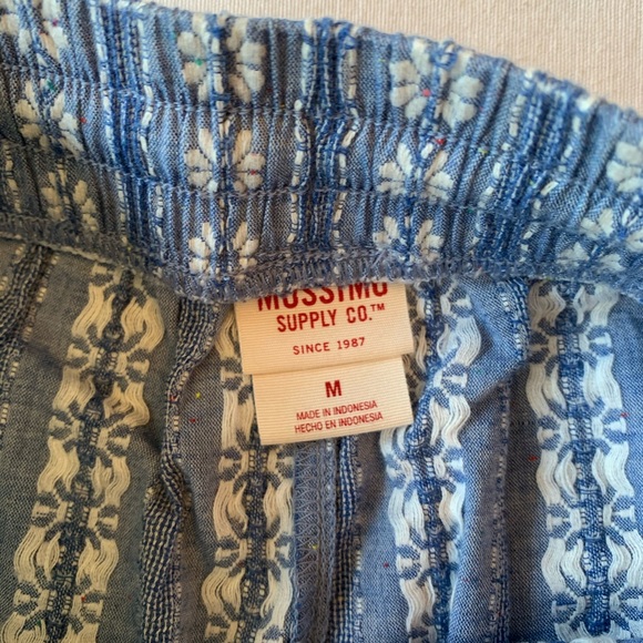 Mossimo shorts - Picture 5 of 6